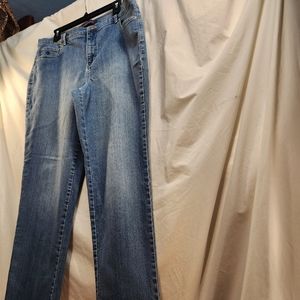 Gloria Vanderbilt jean